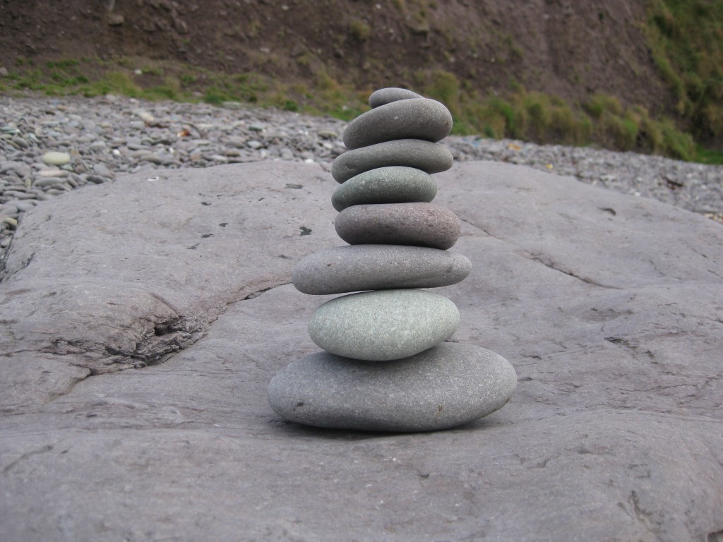 Steine – zentrale Symbole in der Freimaurerei und im Zen