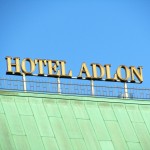 Freimaurer Führung: Hotel Adlon, Andre Zabbai, CC-BY-SA 4.0 über Wikimedia Commons